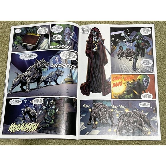 VENGEANCE OF VAMPIRELLA #1 COSPLAY 1:30 VIRGIN VARIANT NM SEXY GOTHIC HORROR NYX - Picture 3 of 4